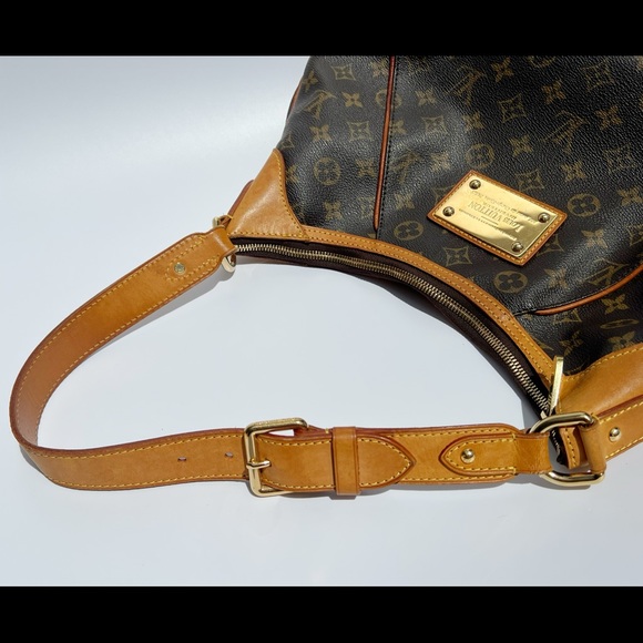 Authentic✅ Louis Vuitton Monogram GM Shoulder Bag - Picture 6 of 14